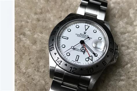 how to identify a fake rolex explorer 2